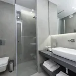 Artis Apartman