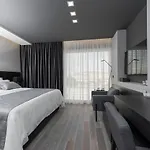 Apartman Artis *